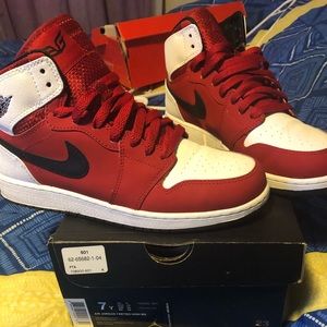 Jordan Retro 1’s  size 7
